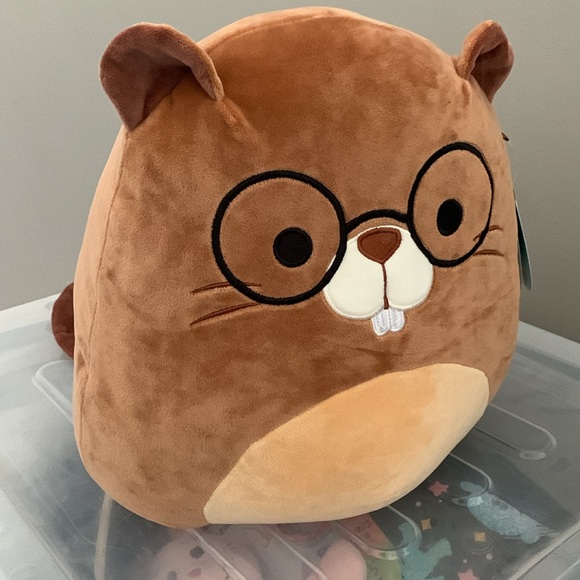 Chip SQUISHMALLOW Beaver 12” - Picture 9 of 10